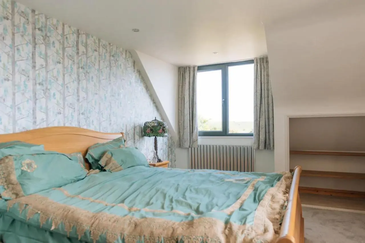 펜션 Lush & Spacious 3Bd House - East 브라이턴