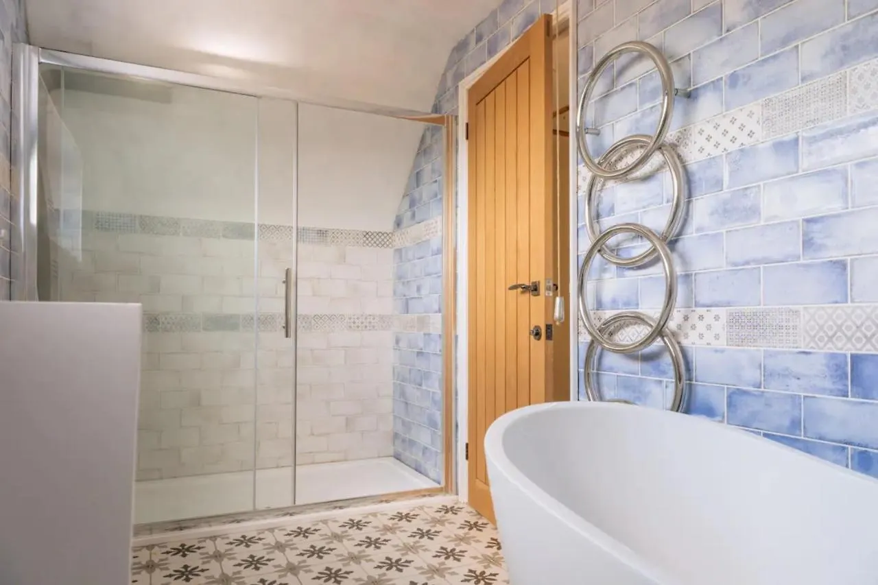 펜션 Lush & Spacious 3Bd House - East 브라이턴